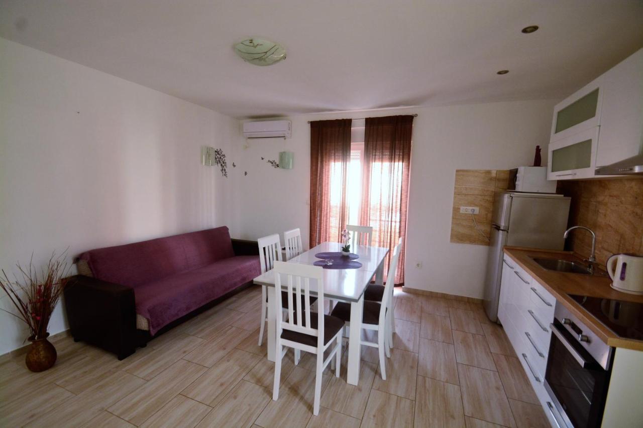 Kala And Tina Apartments Podstrana Dış mekan fotoğraf